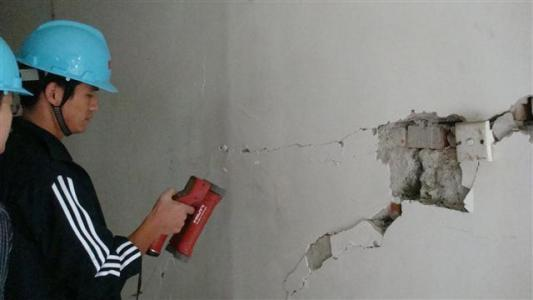 房屋检测鉴定中以下是房屋常见裂缝的分析